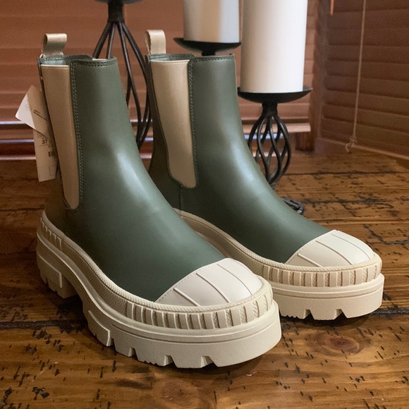 Shoes - Stradivarius Ankle Wellie Boot